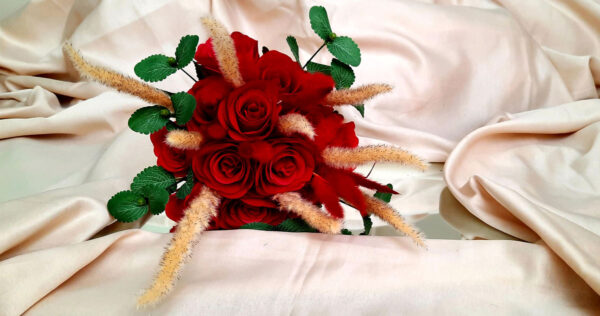 دسته گل مصنوعی عروس red love